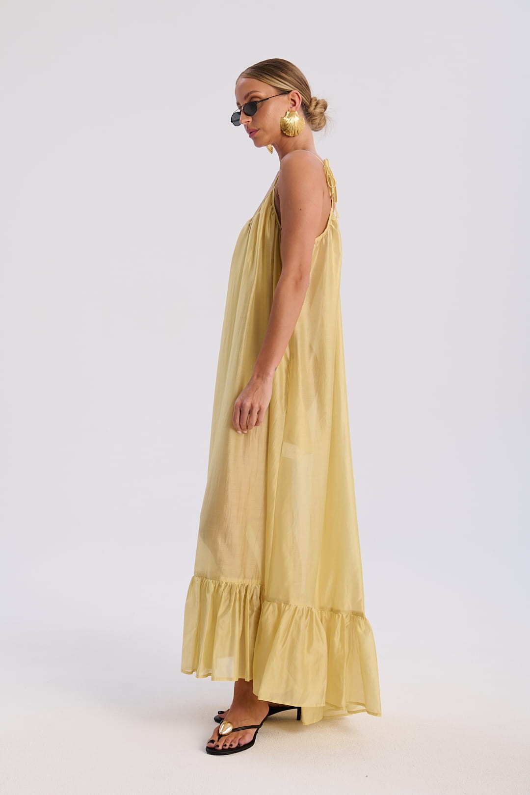 Banana yellow Dress Aire image 3
