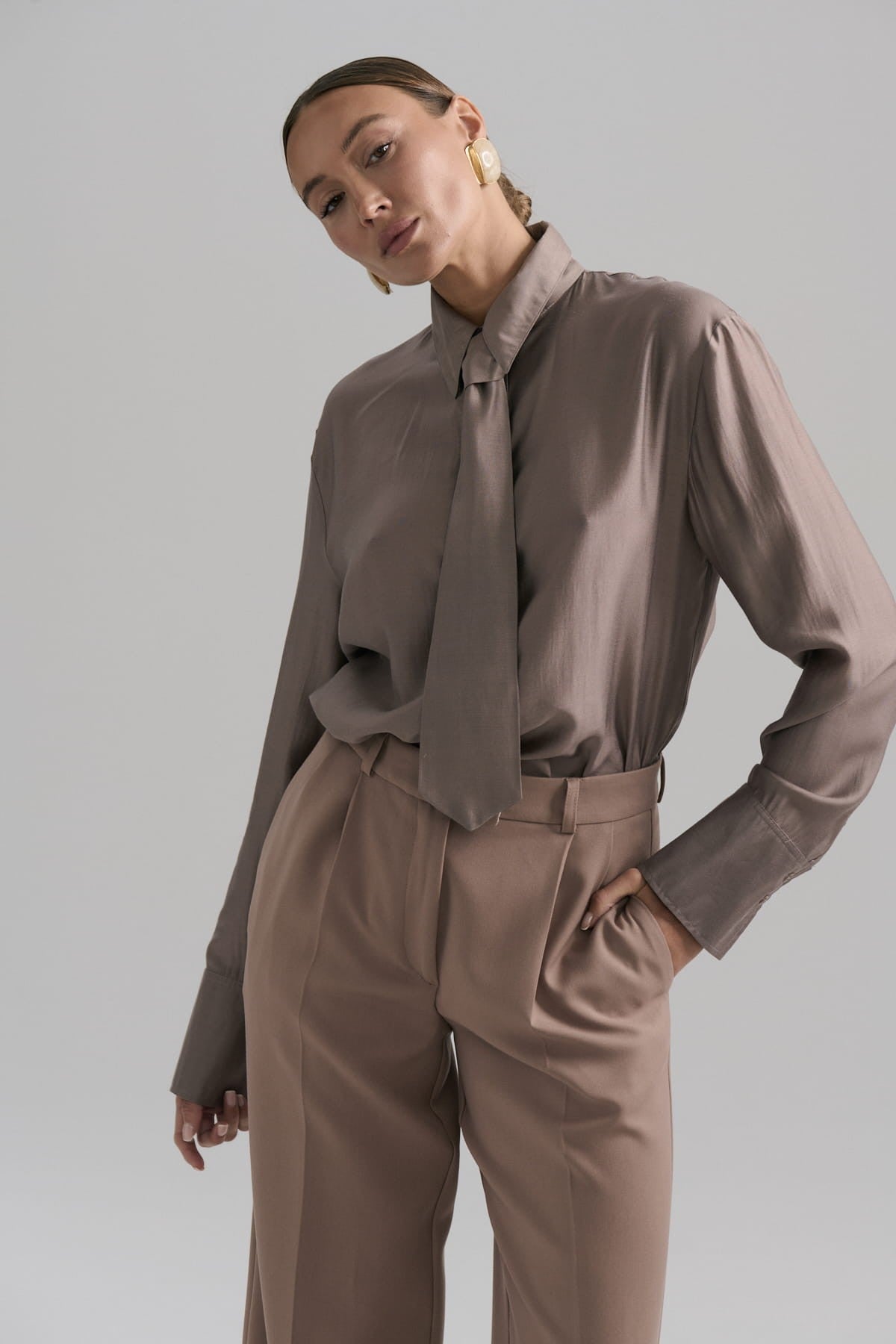 Brown Tie shirt image 5