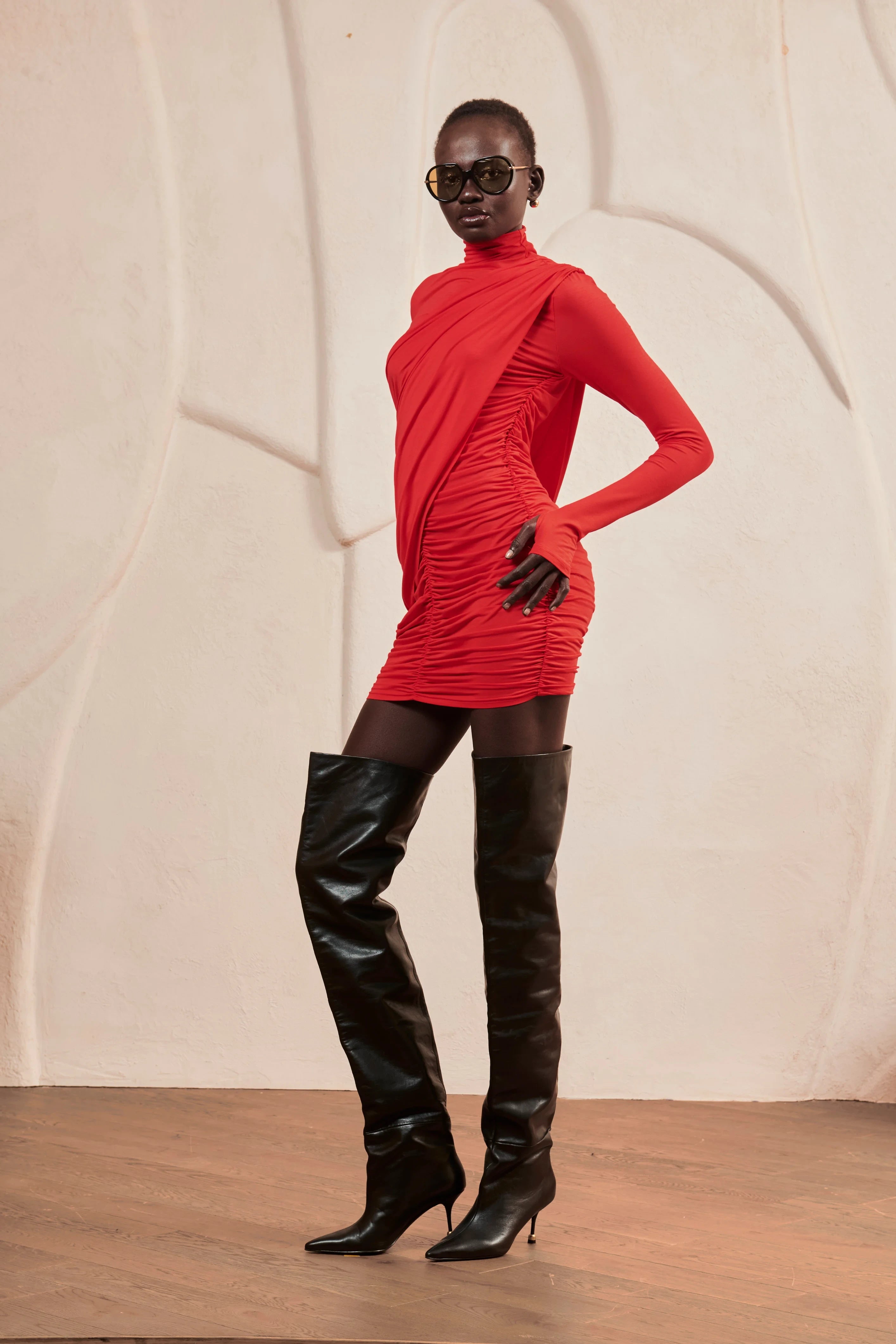 Red Dress Livia image 3