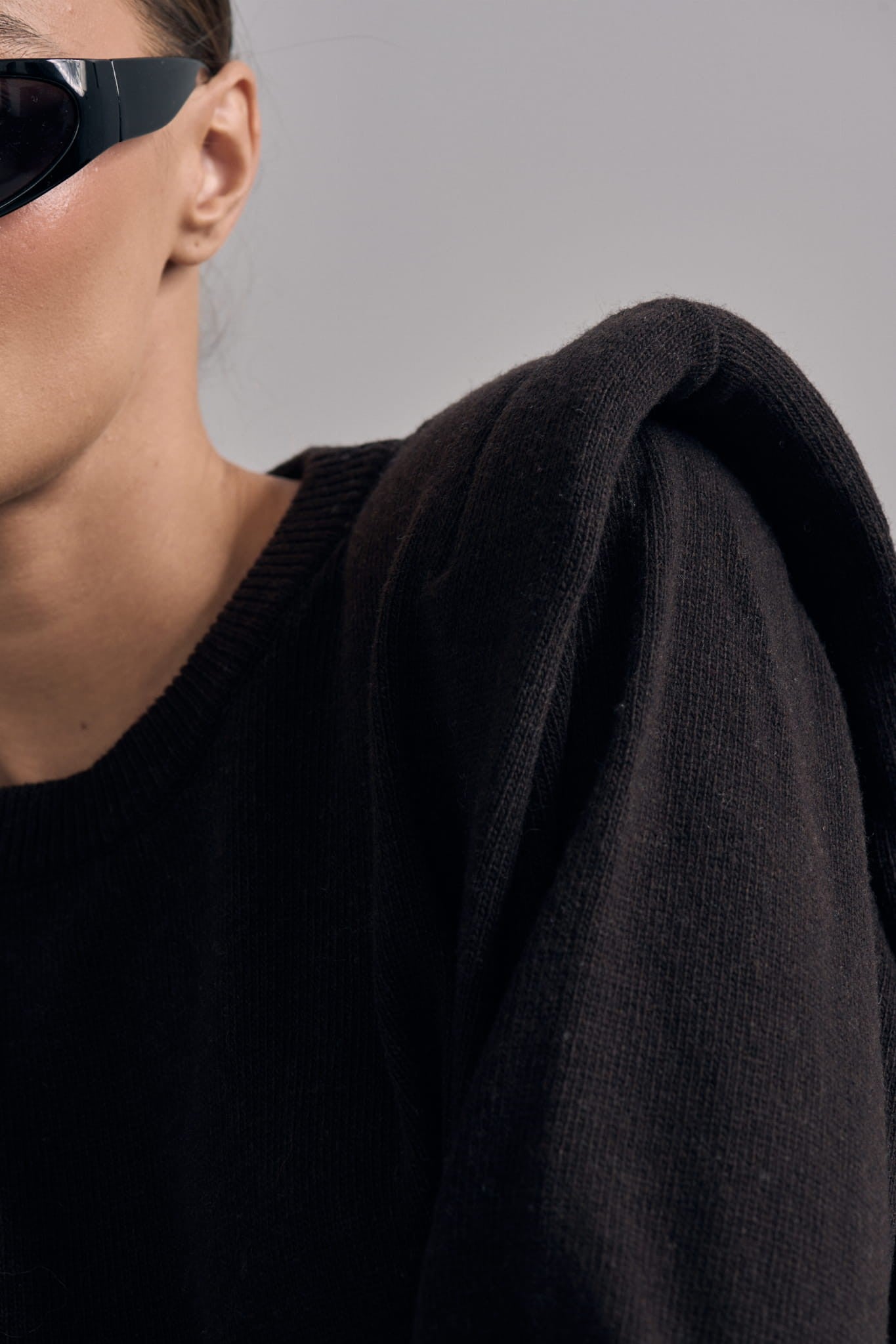 Dark chocolate Gaya sweater image 4