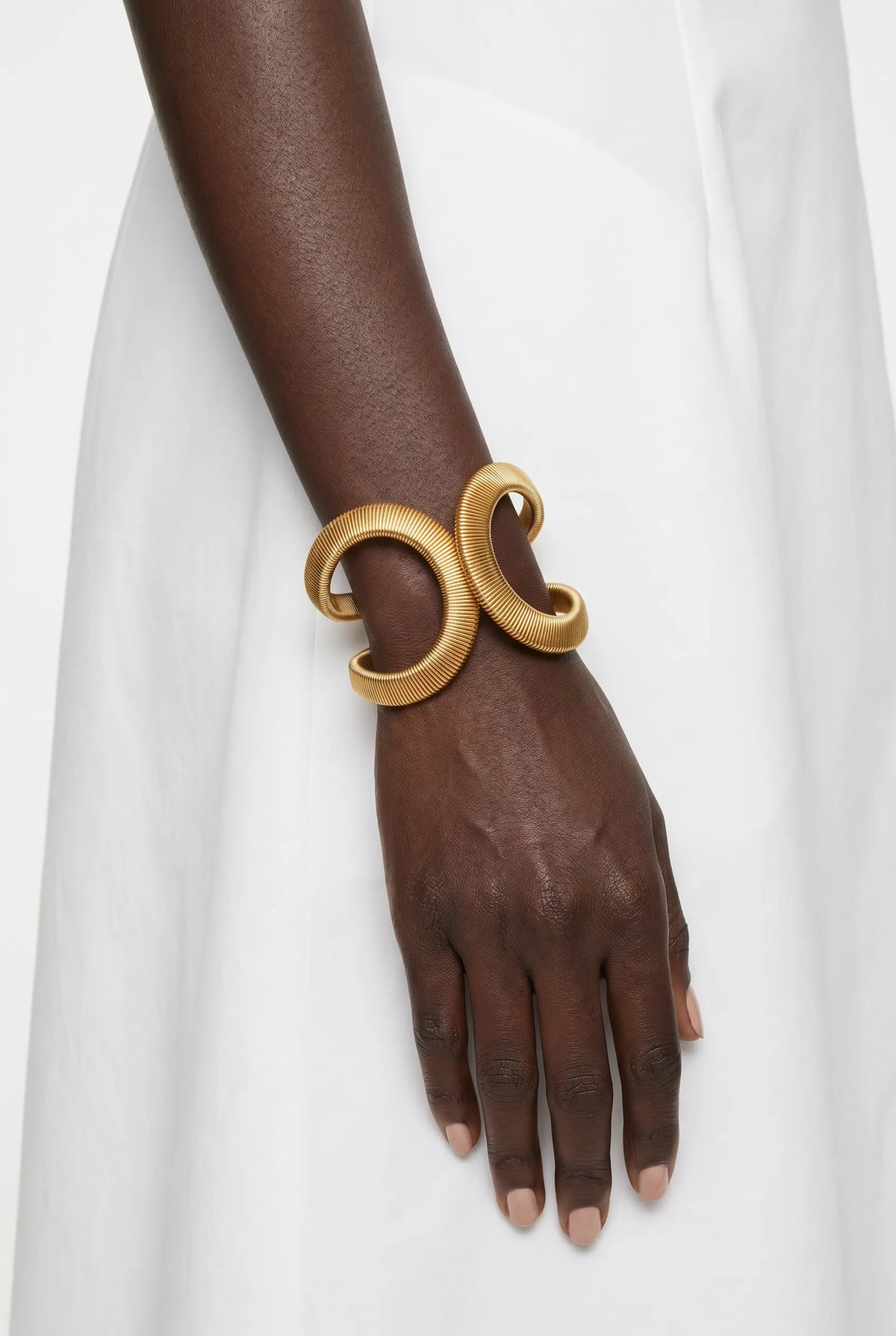 LE POSSÉ — double-spiral-bracelet — original campaign photo 1