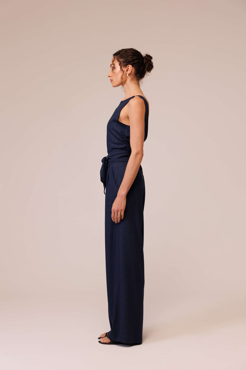 بنطلون بالازو من الكتان