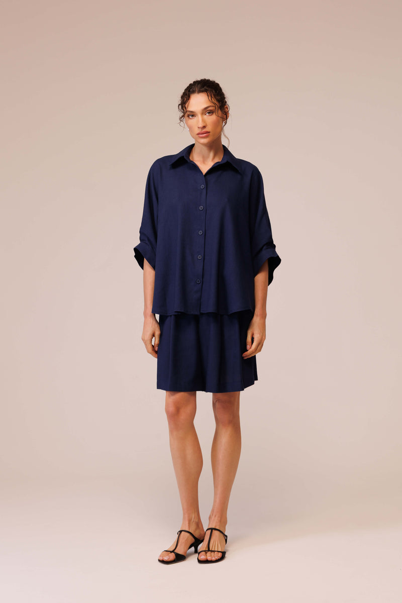 شورت برمودا من الكتان