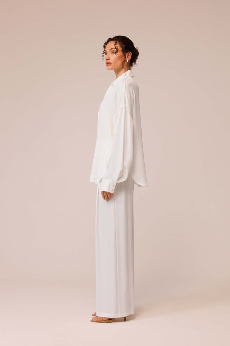 قميص ساتان فضفاض