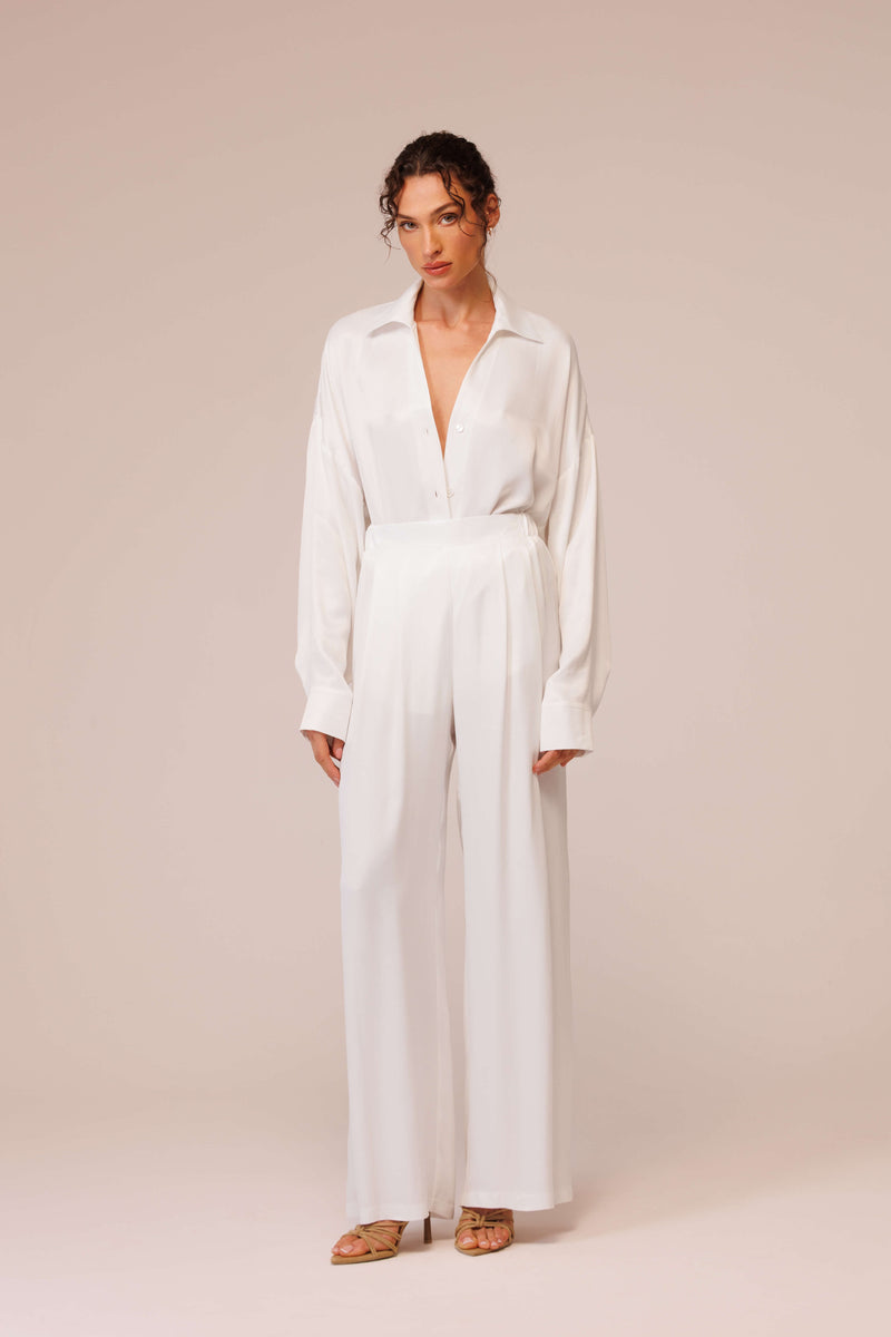 قميص ساتان فضفاض