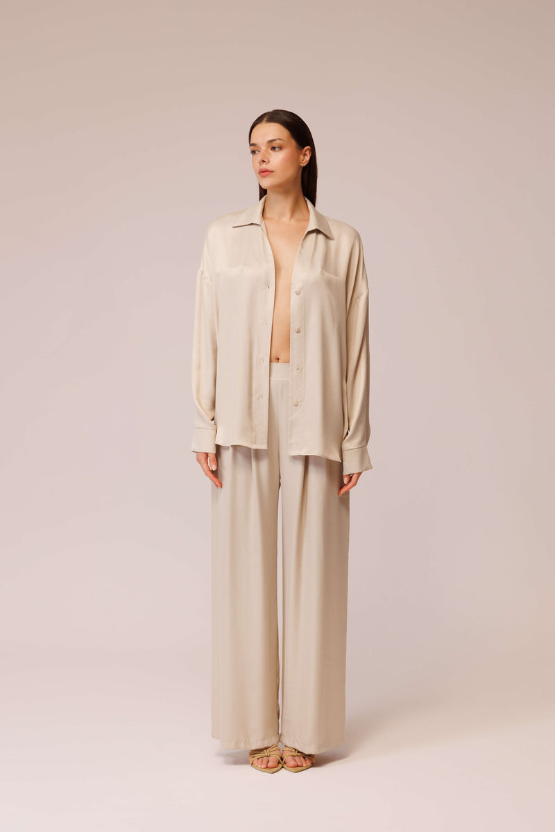 قميص ساتان فضفاض