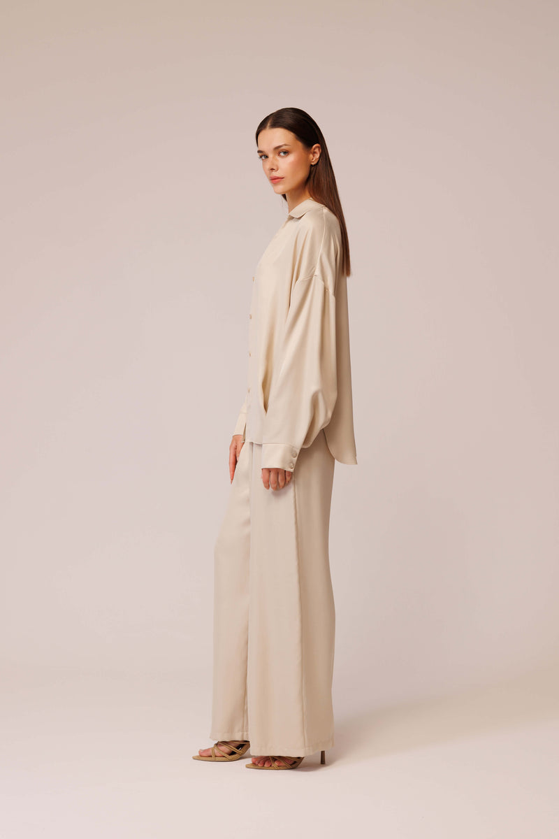 قميص ساتان فضفاض