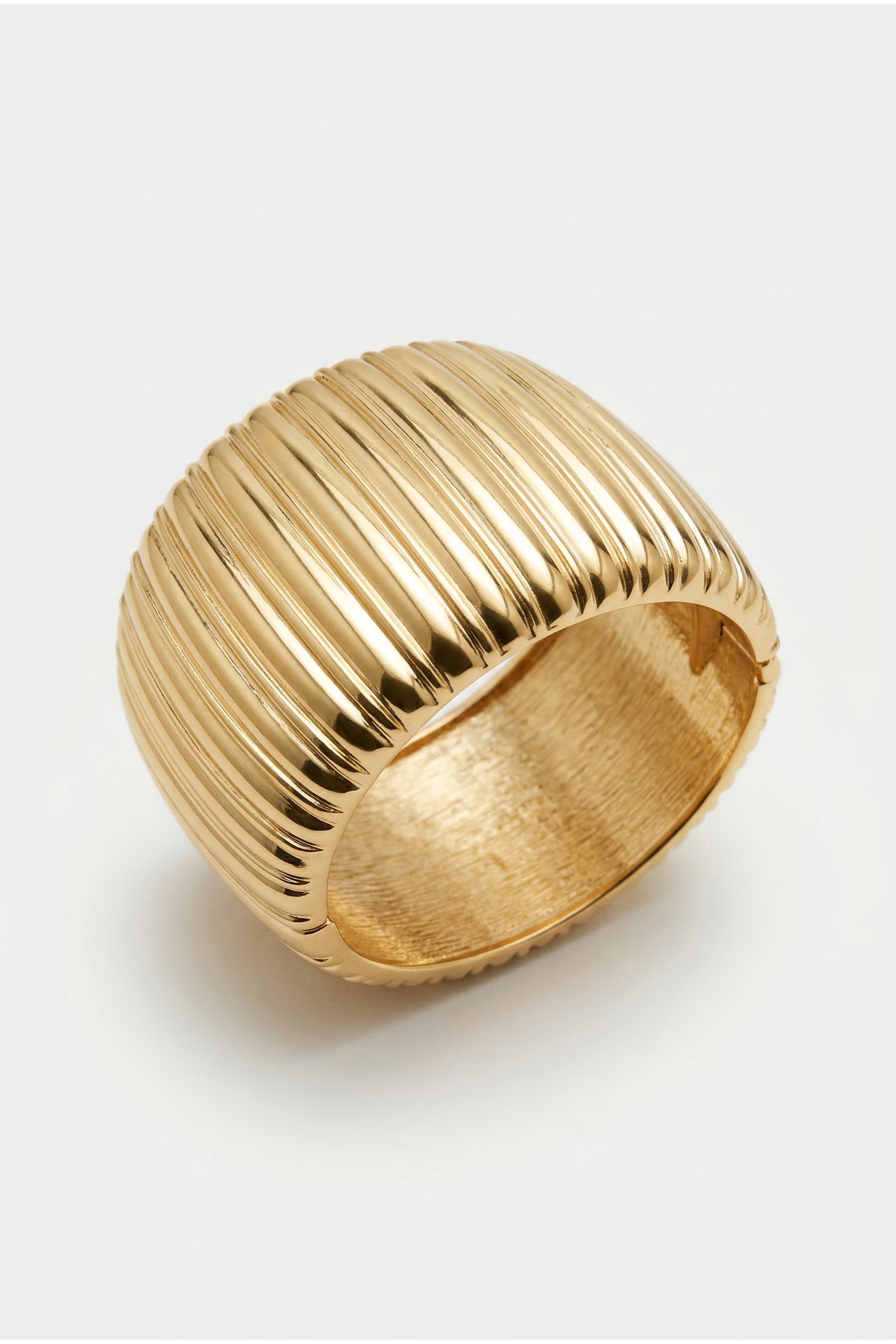 Ribbed relief cuff bracelet in gold image 1