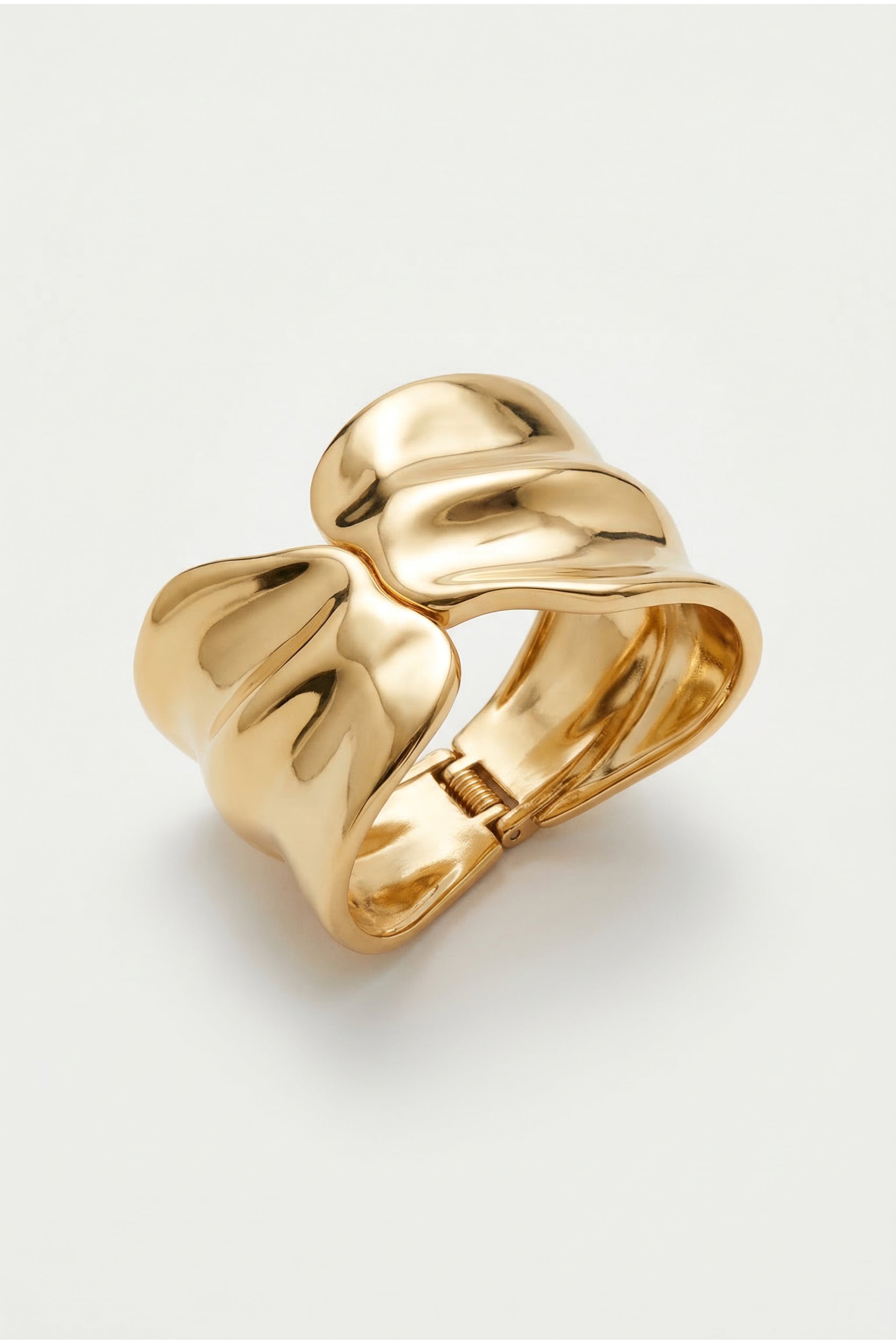 Sculptural wave cuff bracelet in gold image 2