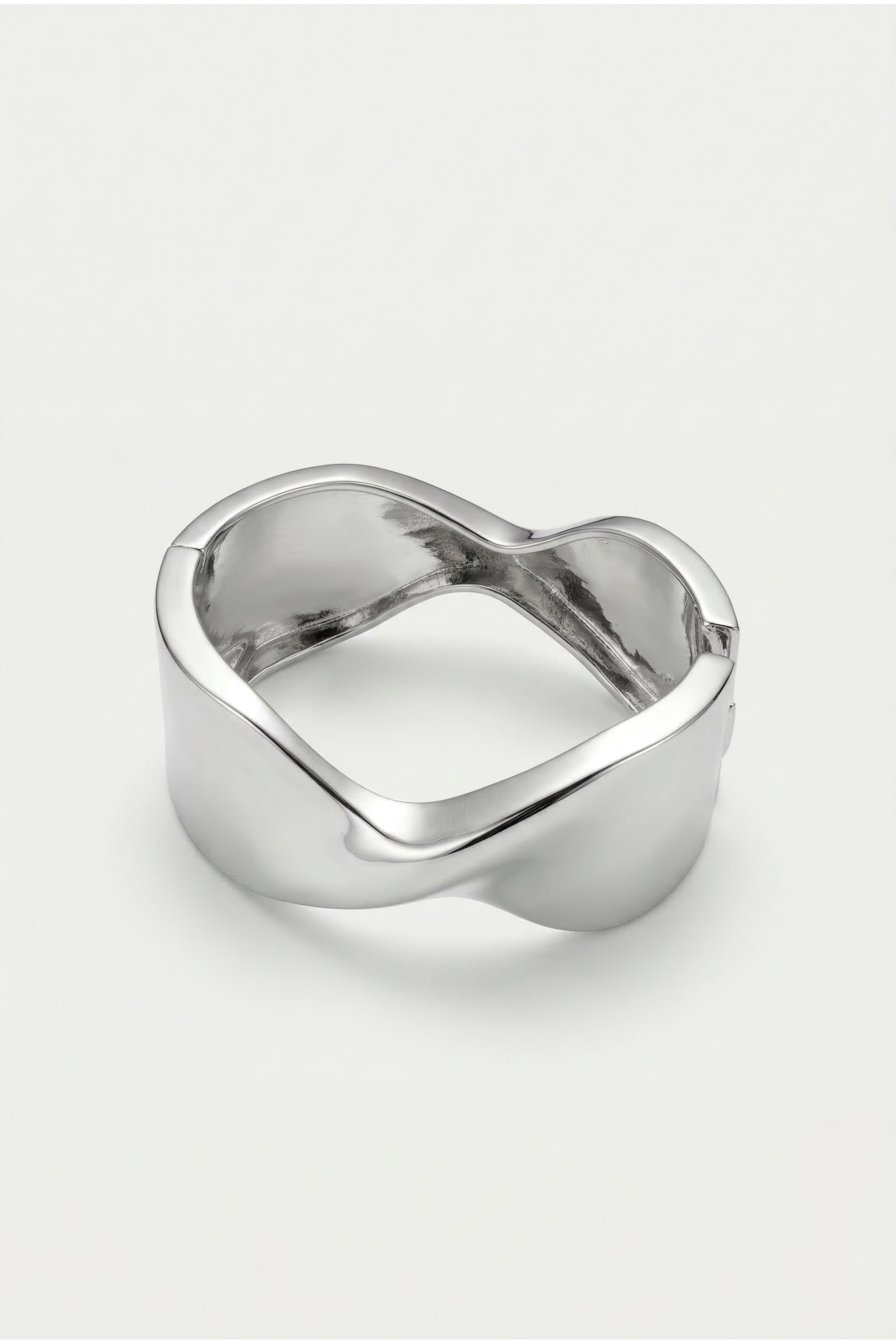 Wavy wide cuff bracelet in silver image 1