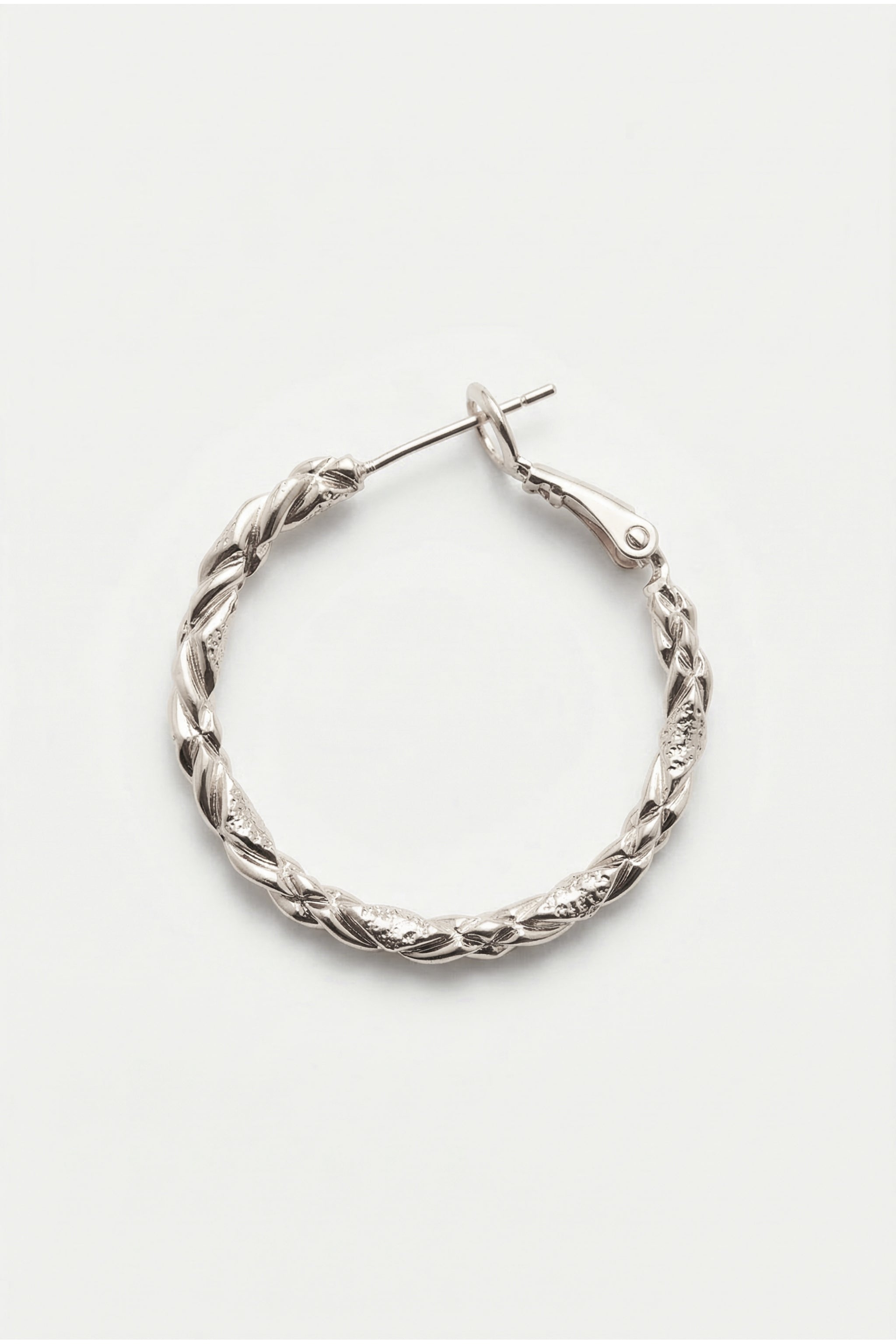 Braided hoop earrings in silver, image 2