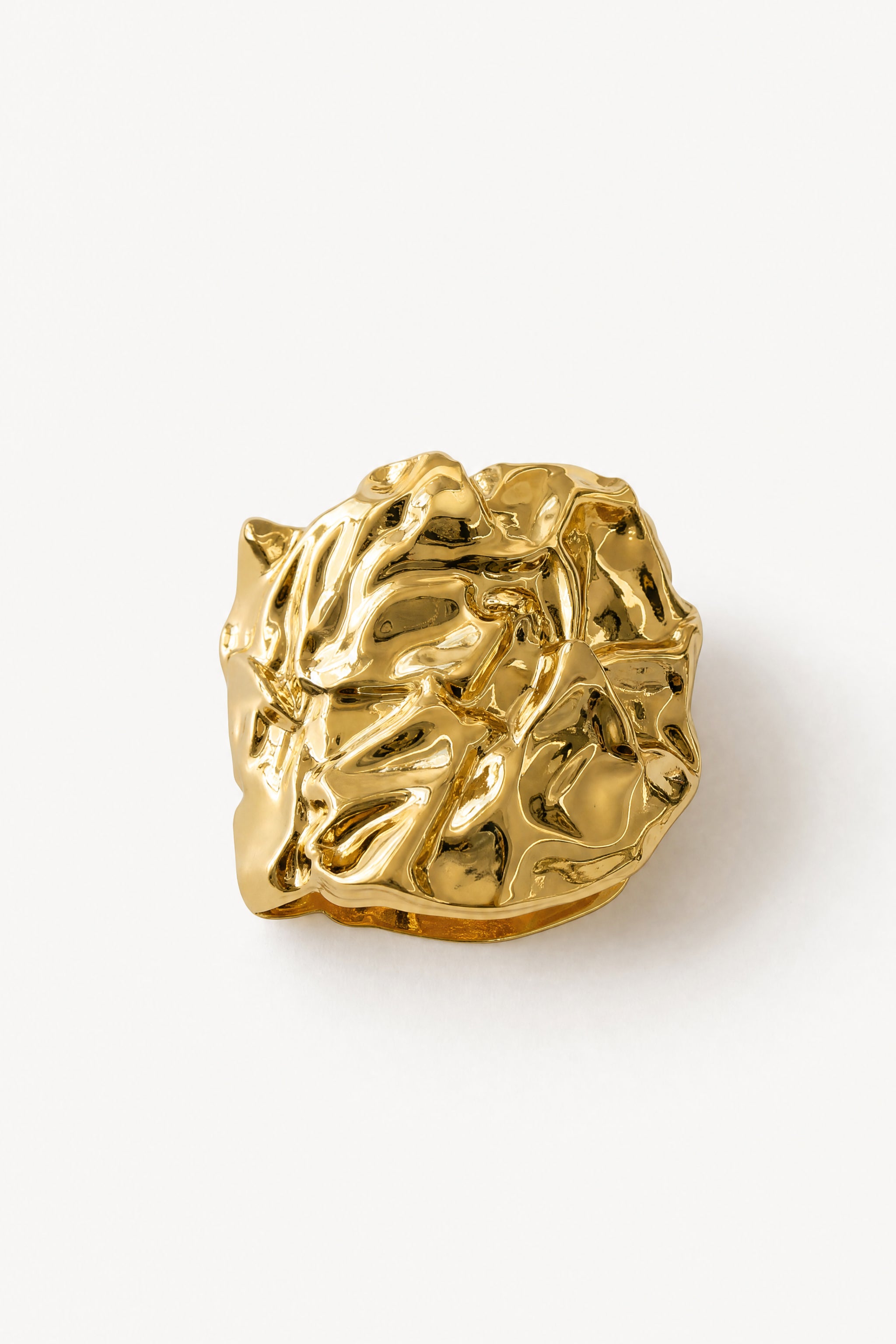 Sculptural hammered scarf ring in gold image 3